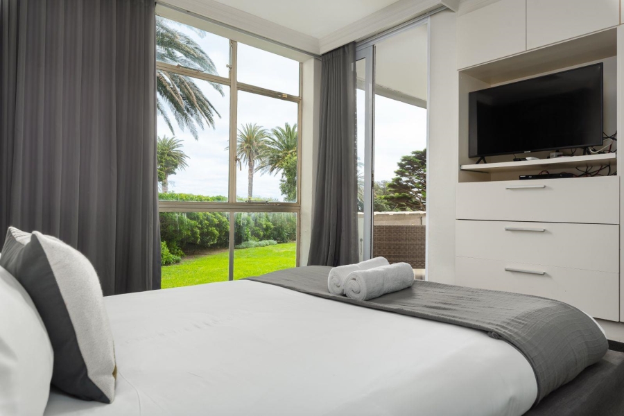 To Let 2 Bedroom Property for Rent in Camps Bay Western Cape